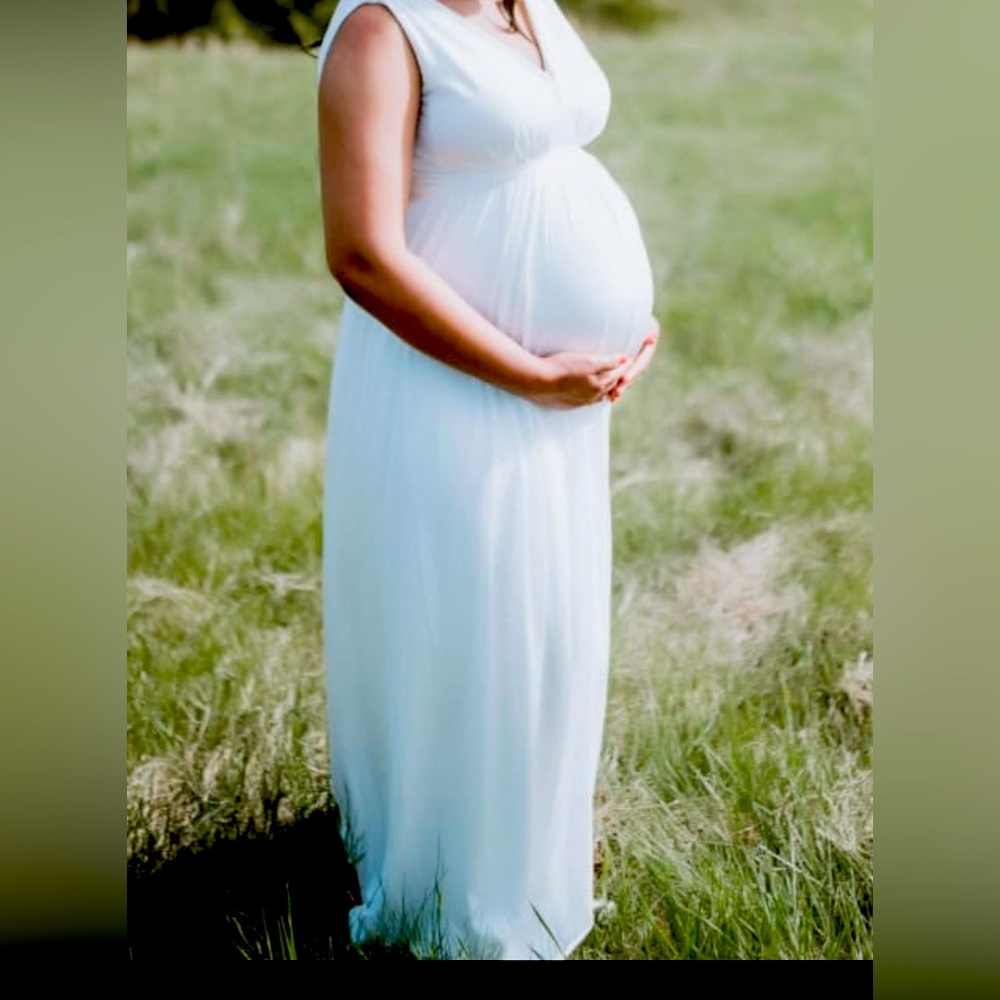 Tiffany Ross Long Maternity & Nursing Gown